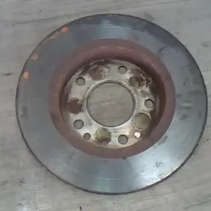 Vedd meg online NISSAN VANETTE Első féktárcsa 2.0d bontott alkatrész