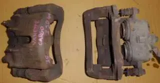 Ne maradj le NISSAN VANETTE CARGO Bal első féknyereg munkahengerrel bontott alkatrész