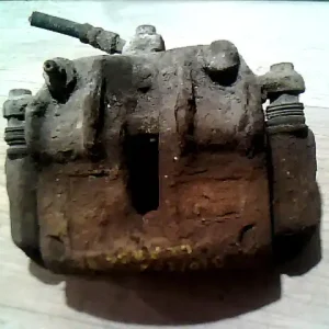 Kiárusítás NISSAN VANETTE CARGO Bal első féknyereg munkahengerrel 2.3 dbontott alkatrész