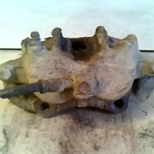 Ajánlat NISSAN VANETTE CARGO Jobb első féknyereg munkahengerrel 2.3 d bontott alkatrész