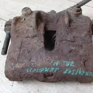 Olcsóbb NISSAN VANETTE CARGO Jobb első féknyereg munkahengerrel bontott alkatrész