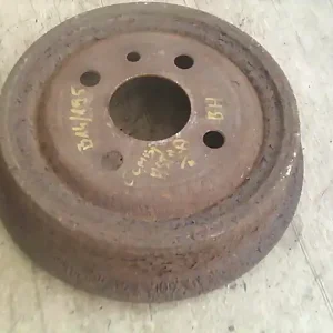 Szuper ajánlat OPEL ASTRA F 91-94 Bal hátsó fékdob kombi bontott alkatrész