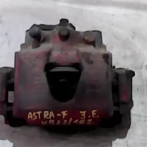 Azonnal elérhető OPEL ASTRA F 94-02 Jobb első féknyereg munkahengerrel bontott alkatrész