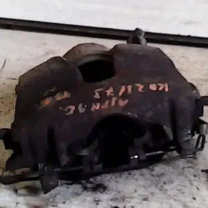 Árcsökkenés OPEL ASTRA G 97-04 Bal első féknyereg munkahengerrel hűtött tárcsához bontott alkatrész