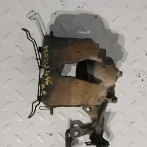 Végkiárusítás OPEL ASTRA G 97-04 Bal első féknyereg munkahengerrel benzinbontott alkatrész