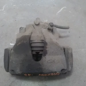 Azonnali szállítás OPEL ASTRA H 04-10 Bal első féknyereg munkahengerrel 1.6i bontott alkatrész