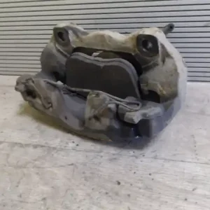 Biztonságos vásárlás OPEL ASTRA H 04-10 Jobb első féknyereg munkahengerrel 1.7 diesel 74 kw bontott alkatrész