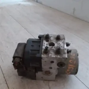 Vásárlói kedvenc OPEL CORSA B 93-00 Abs kocka 1.0i bontott alkatrész