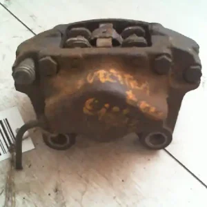 Árengedmény OPEL VECTRA A 88-96 Jobb hátsó féknyereg munkahengerrel bontott alkatrész