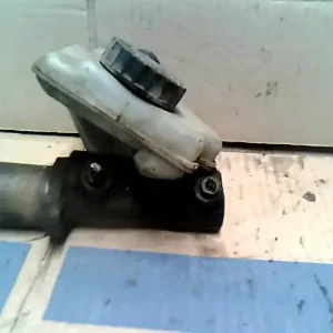 Végkiárusítás PEUGEOT 106 91-96 Főfékhenger bontott alkatrész