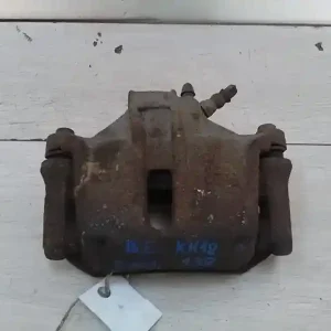 Szuper ajánlat PEUGEOT 206 Bal első féknyereg munkahengerrel bontott alkatrész