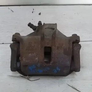 Ajánlat PEUGEOT 206 Jobb első féknyereg munkahengerrel bontott alkatrész