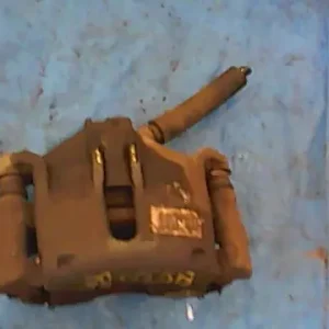 Utolsó esély PEUGEOT 307 01-05 Bal első féknyereg munkahengerrel bontott alkatrész