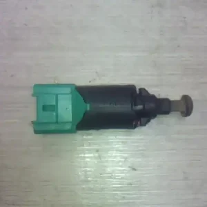 Árcsökkenés PEUGEOT 308 07.09-11.04 Féklámpa pedál kapcsoló bontott alkatrész