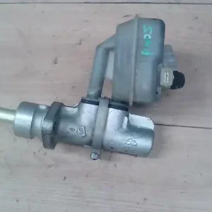 Korlátozott ajánlat PEUGEOT 405 -94 Főfékhenger tartállyal,1.9d bontott alkatrész