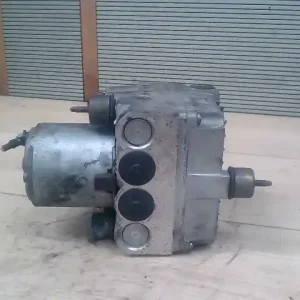 Gyors szállítás PEUGEOT 406 Abs kocka2.0i bontott alkatrész