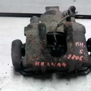 Utolsó esély PEUGEOT 806 Bal hátsó féknyereg munkahengerrel nem hűtött tárcsához bontott alkatrész