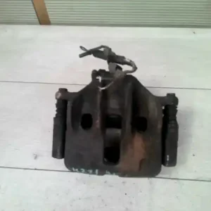 Ajánlat PEUGEOT 806 Jobb első féknyereg munkahengerrel 2.1td bontott alkatrész