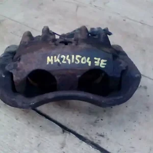 Utolsó esély PEUGEOT BOXER 02-06 Jobb első féknyereg munkahengerrel 2,8d bontott alkatrész