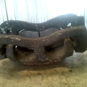 Rendeld meg most PEUGEOT Boxer 2006.07.01-2013.12.31 Bal első féknyereg munkahengerrel bontott alkatrész