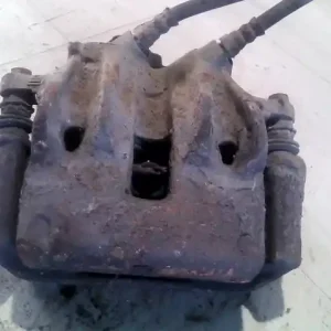 PEUGEOT BOXER 94-02 Bal első féknyereg munkahengerrel 1.9d bontott alkatrész Akció