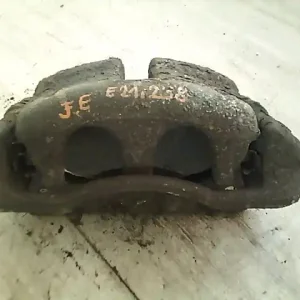 PEUGEOT Expert 07.03.01- Jobb első féknyereg munkahengerrel 2.0d bontott alkatrész Gyors szállítás