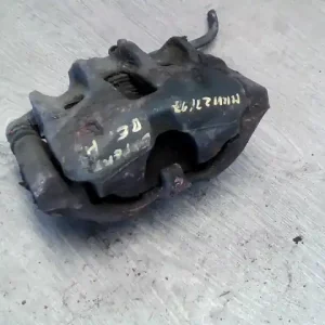 PEUGEOT EXPERT 1995.09.01-2003.12.31 Bal első féknyereg munkahengerrel bontott alkatrész Ajánlat