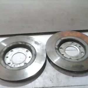 Vedd meg most PEUGEOT PARTNER -02 Első pár féktárcsa nem hütött tárcsa bontott alkatrész