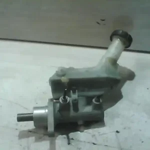 Vedd meg most RENAULT CLIO 06-09 Főfékhenger bontott alkatrész