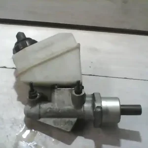 Árengedmény RENAULT CLIO 98-01 Főfékhenger bontott alkatrész