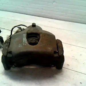 Azonnal elérhető RENAULT ESPACE 02.11.01-06.02.28 Jobb első féknyereg munkahengerrel bontott alkatrész