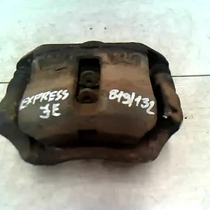 Árengedmény RENAULT EXPRESS Jobb első féknyereg munkahengerrel bontott alkatrész