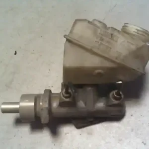 Végkiárusítás RENAULT Kangoo 2003.01 - 2008.01 Főfékhenger bontott alkatrész