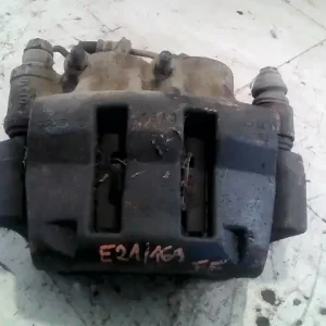 Vedd meg online RENAULT MASTER 97-03 Jobb első féknyereg munkahengerrel 2.5d bontott alkatrész