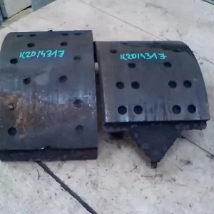 Végkiárusítás RENAULT Midliner Fékpofa pár bontott alkatrész