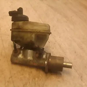 Vásárlói kedvenc RENAULT R19 -92 Főfékhenger 1.9d bontott alkatrész