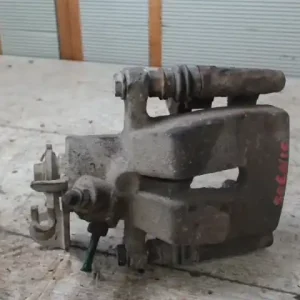 Ajánlat RENAULT SCENIC 03-06 Bal hátsó féknyereg munkahengerrel bontott alkatrész