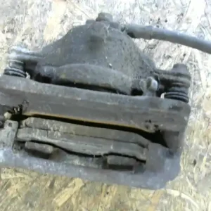 Árcsökkenés ROVER 220 Jobb első féknyereg munkahengerrel bontott alkatrész