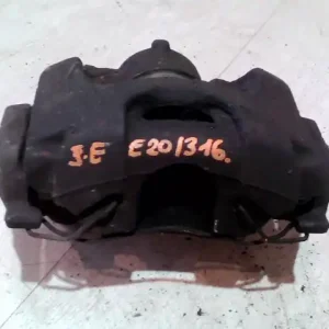 SAAB 9-3 2002-2014 Jobb első féknyereg munkahengerrel bontott alkatrész Expressz szállítás