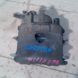 Csak ma SEAT CORDOBA 99-02 Jobb első féknyereg munkahengerrel 1.4i bontott alkatrész