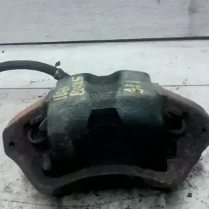 SEAT IBIZA -89 Jobb első féknyereg munkahengerrel nem hűtött tárcsáhozbontott alkatrész Árcsökkenés