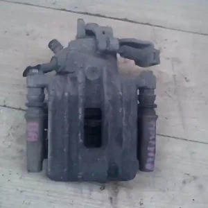 Szuper ajánlat SEAT Toledo 1999.04.01-2004.09.30 Bal hátsó féknyereg munkahengerrel 4 ajtós,1.6i bontott alkatrész