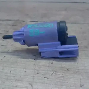 Akció SEAT Toledo 1999.04.01-2004.09.30 Féklámpa pedál kapcsoló bontott alkatrész