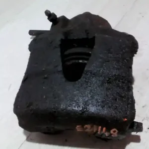 SEAT Toledo 1999.04.01-2004.09.30 Jobb első féknyereg munkahengerrel bontott alkatrész Vedd meg online