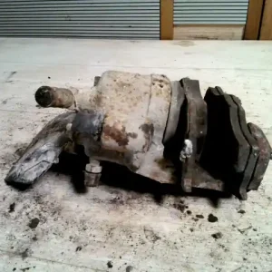 Legjobb ár SKODA FABIA 99-07 Bal első féknyereg munkahengerrel 1.2 b bontott alkatrész