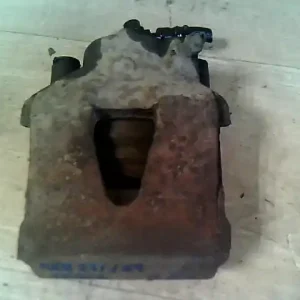 Kiárusítás SKODA FABIA 99-07 Bal első féknyereg munkahengerrel 1.2 i, 12 v bontott alkatrész