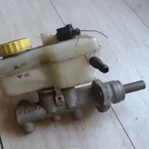 Ne maradj le SKODA FABIA 99-07 Főfékhenger 1.2i bontott alkatrész