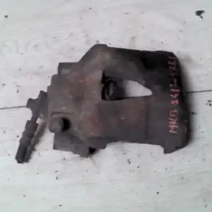 Különleges ajánlat SKODA FABIA 99-07 Jobb első féknyereg munkahengerrel bontott alkatrész