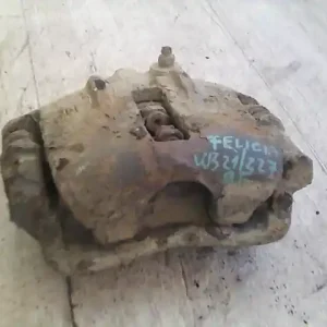 Újdonság SKODA FELICIA 97- Bal első féknyereg munkahengerrel 1.3b bontott alkatrész
