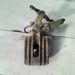 SKODA Octavia (1Z) 2004-2013 Bal hátsó féknyereg munkahengerrel kombi, 1.6i bontott alkatrész Szuper ajánlat